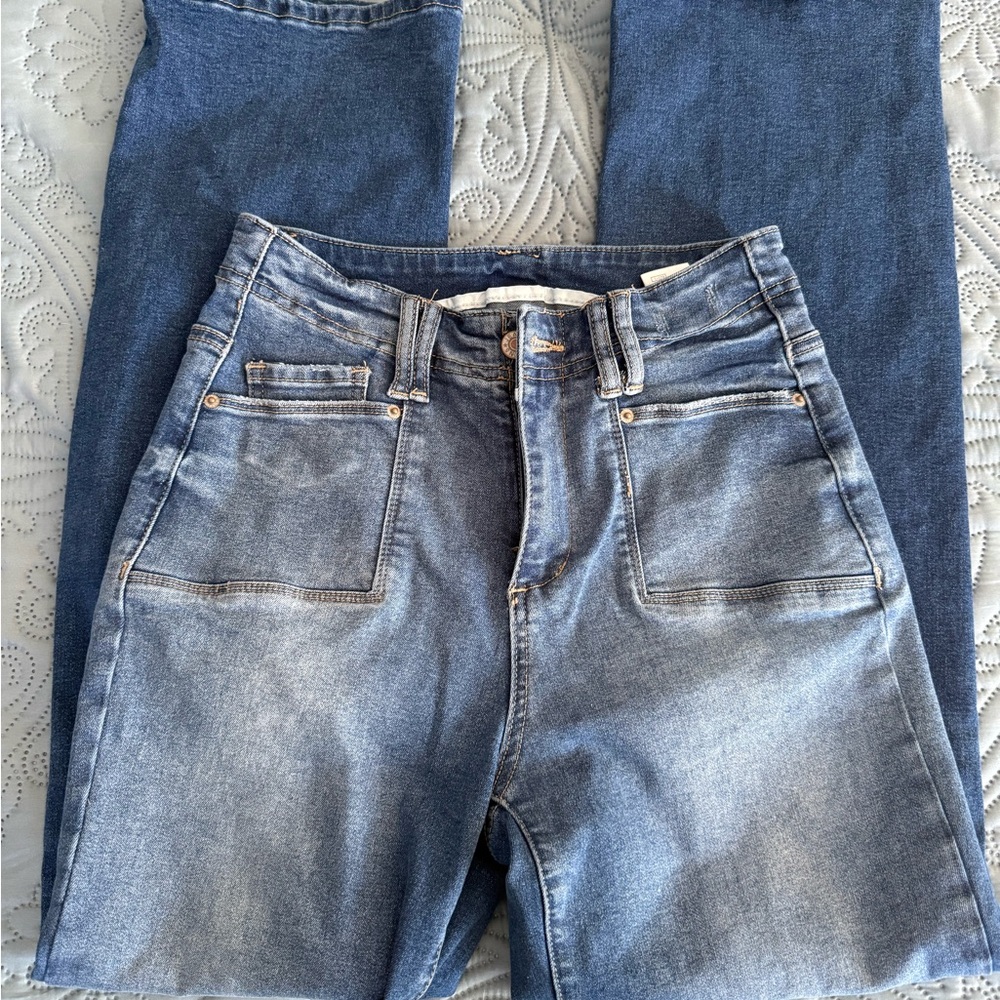 Stylish Denim Jeans Set - Picture 5 of 7